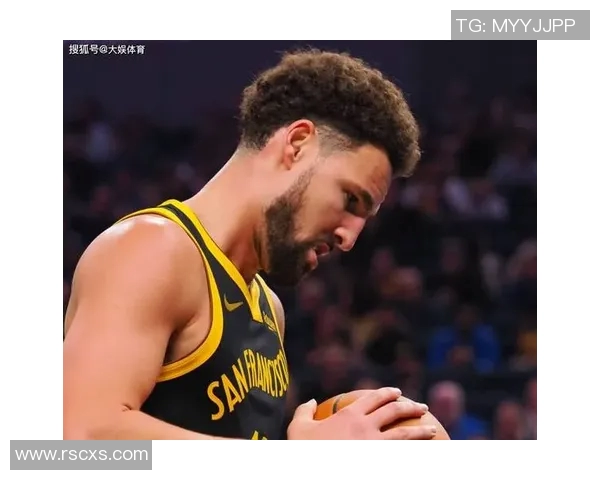 勇士主帅汤普森接受采访，畅谈赛季目标与团队士气